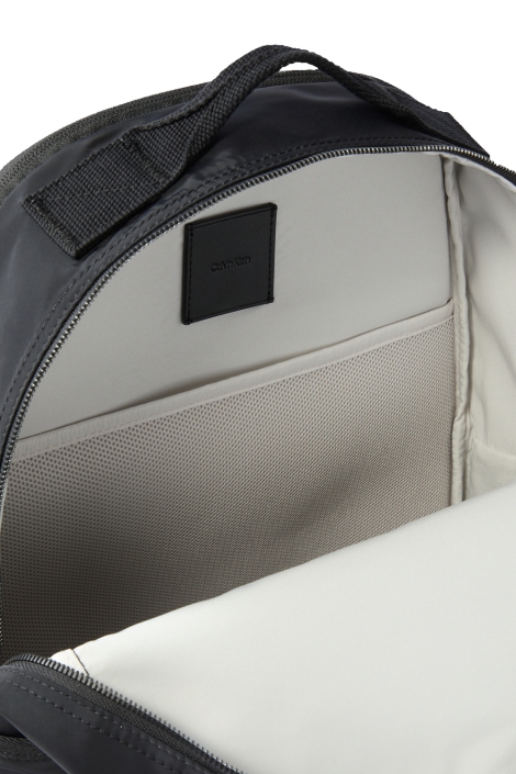 Calvin Klein lv04g3162g ckj grphc ck mlt fnc